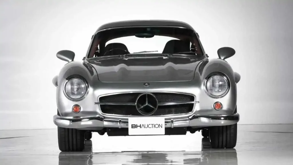  Mercedes-Benz 300 SL Gullwing