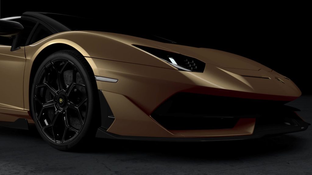 Aventador avant